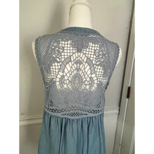 Anthropologie Holding Horses Denim Chambray Shirt Sleeveless Lace Back womens 10